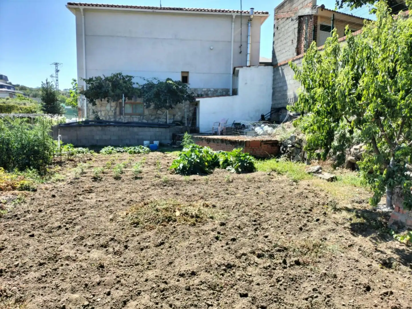 Constructible Land for sale in Calle Rosas, 34, El Tiemblo Constructible Land for sale in El Tiemblo