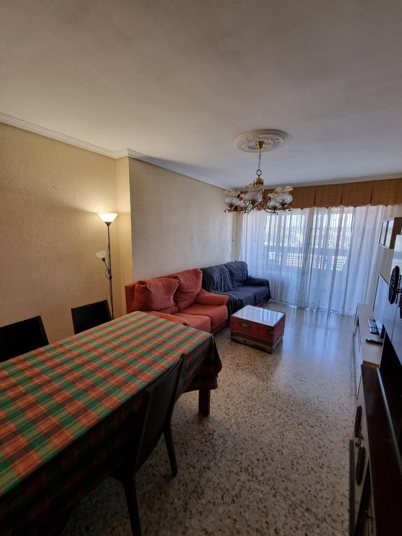 Sala d'estar de Pis en venda en Palencia Capital amb Terrassa