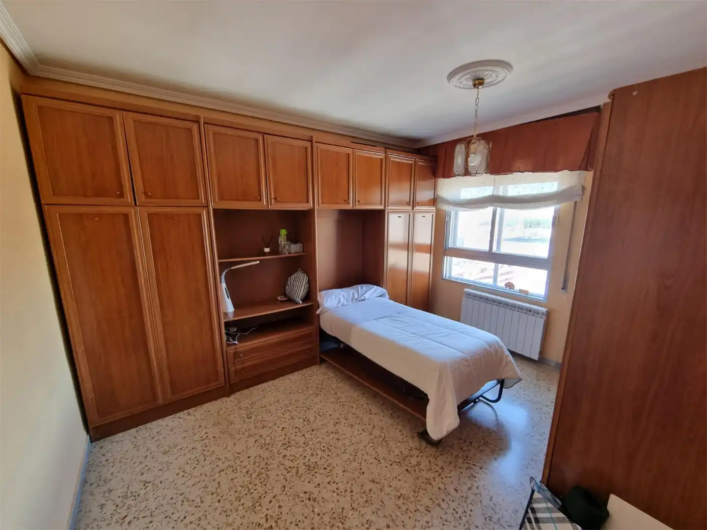Wohnung zum Verkauf in Avenida Brasilia, 16, Pan y Guindas Schlafzimmer von Wohnung zum Verkauf in Palencia Capital mit Terrasse