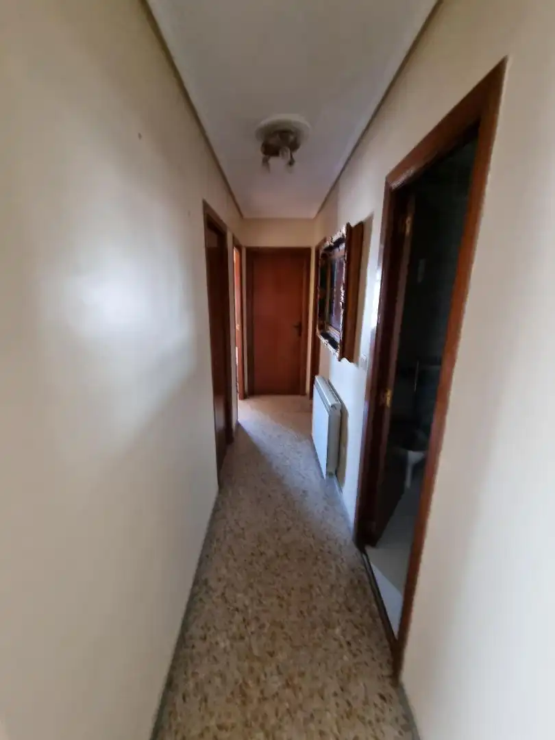 Wohnung zum Verkauf in Avenida Brasilia, 16, Pan y Guindas Wohnung zum Verkauf in Palencia Capital mit Terrasse