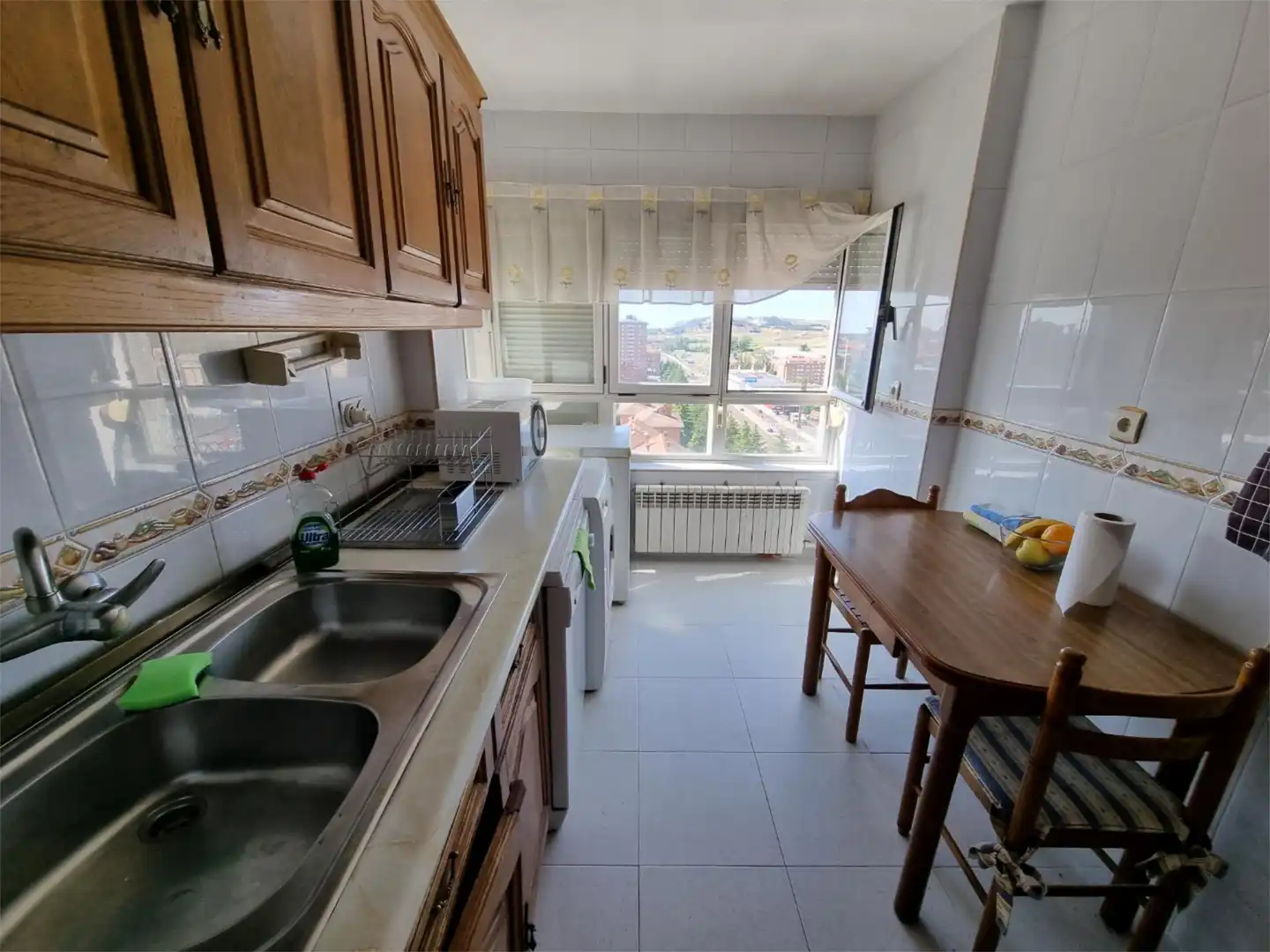 Wohnung zum Verkauf in Avenida Brasilia, 16, Pan y Guindas Küche von Wohnung zum Verkauf in Palencia Capital mit Terrasse