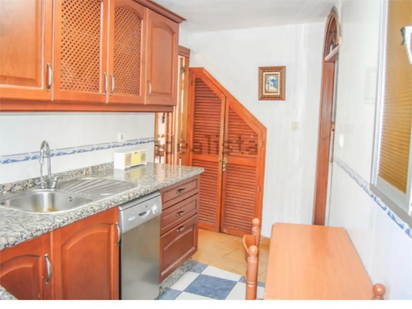 Casa adosada en venda a Avenida Trapiche, 9, Miraflores Cuina de Casa adosada en venda en Marbella amb Terrassa i Balcó