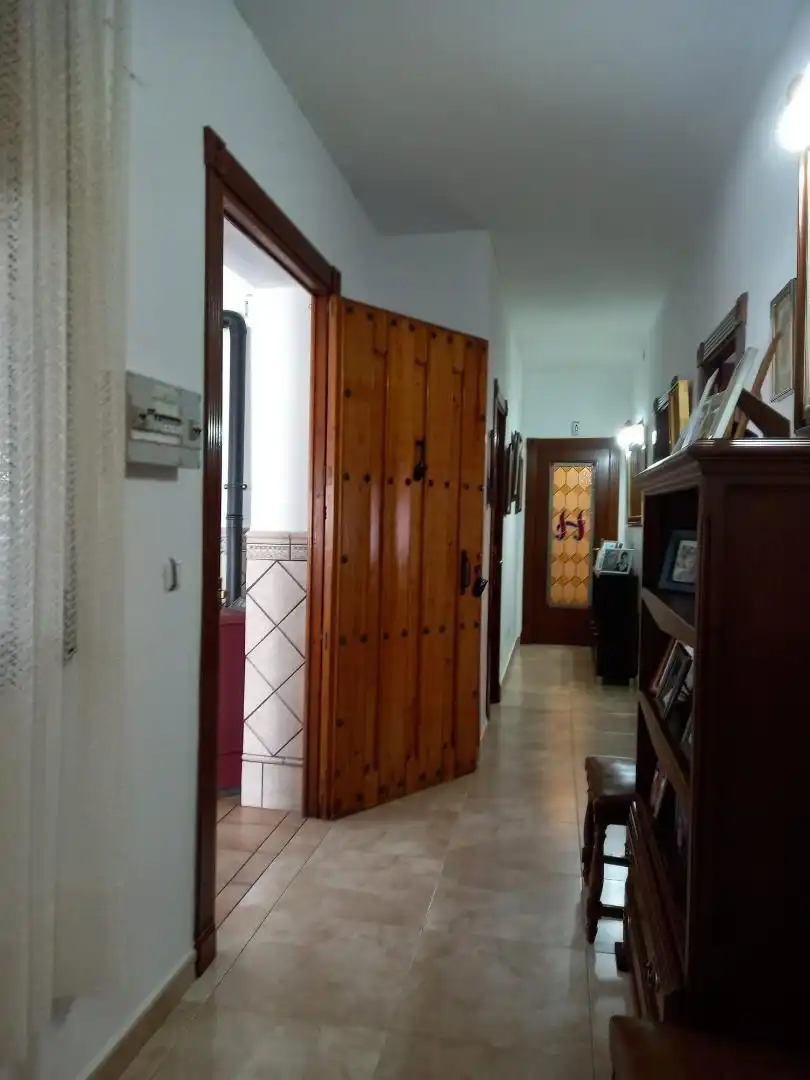 Houses for sale in Rus  with Air Conditioner, Private garden and Terrace