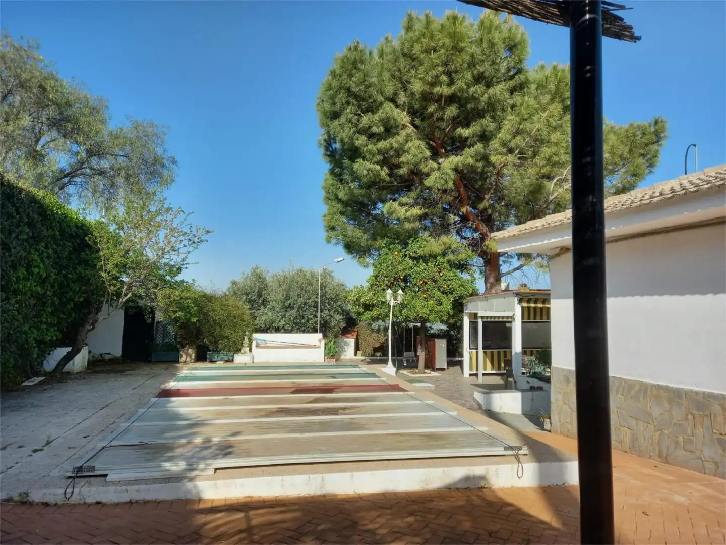 Exterior view of Houses for sale in Rus  with Air Conditioner, Private garden and Terrace
