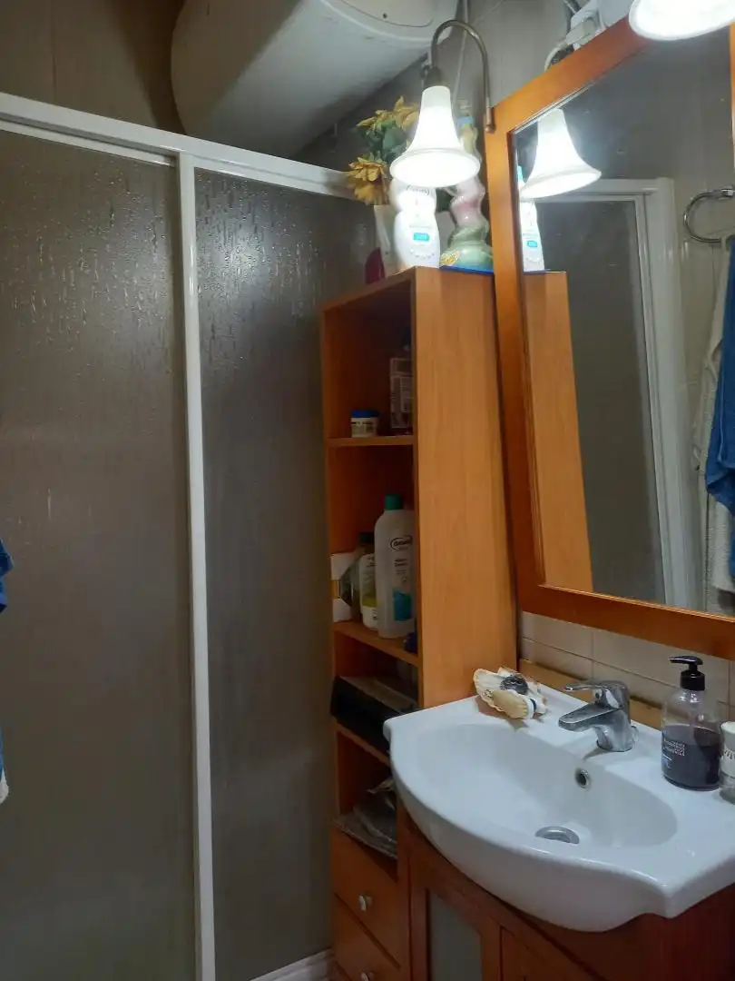 Bathroom of Houses for sale in Rus  with Air Conditioner, Private garden and Terrace