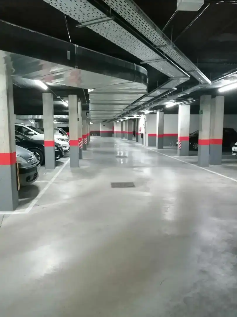 Parking of Garage for rent in Madrid