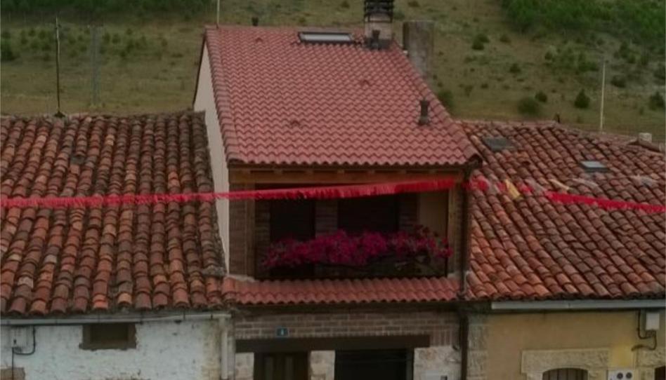 Foto 1 de Casa adosada en venda a Calle las Eras, 13, Cabrejas del Pinar, Soria