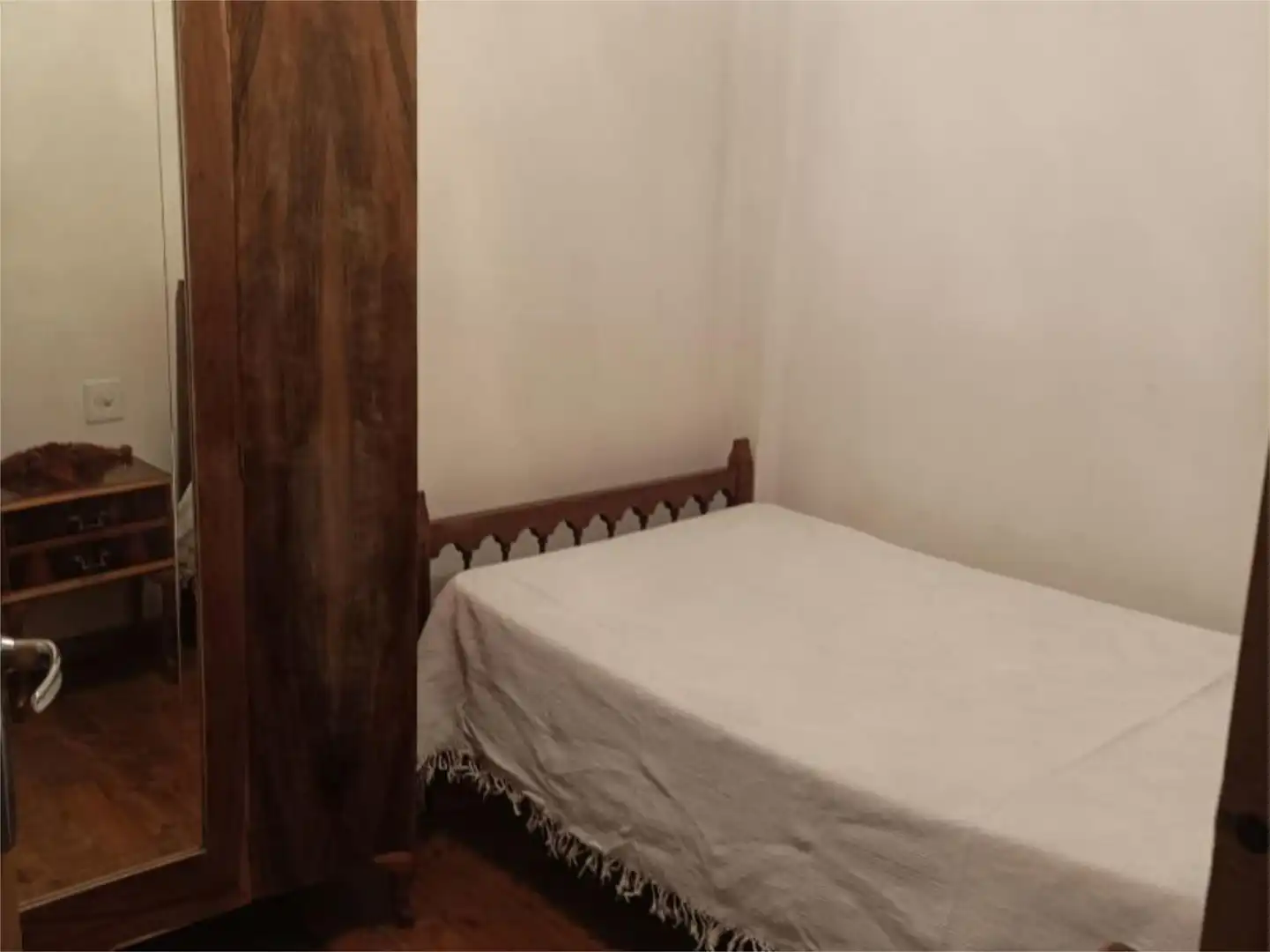 Casa adosada en venta en Calle las Eras, 13, Cabrejas del Pinar Habitación de Casa adosada en venta en Cabrejas del Pinar con Parquet, Trastero y Amueblado