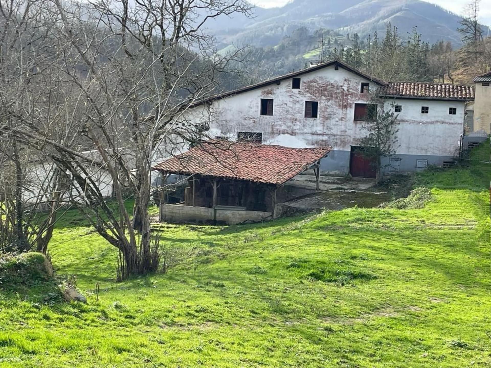 Exterior view of Country house for sale in Etxebarria 