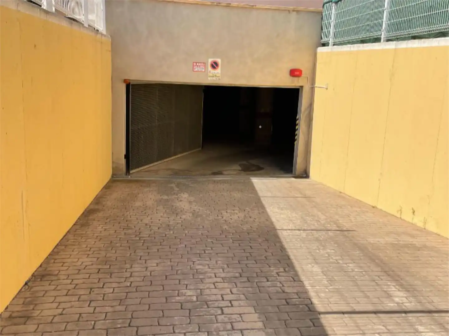 Garaje de alquiler en Calle Pintor Pedro Flores, 2, El Esparragal Parking de Garaje de alquiler en Murcia