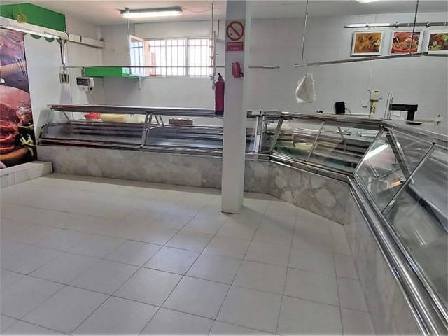 Local comercial en Venta en Calle Bayona, 24 en Boceguillas
