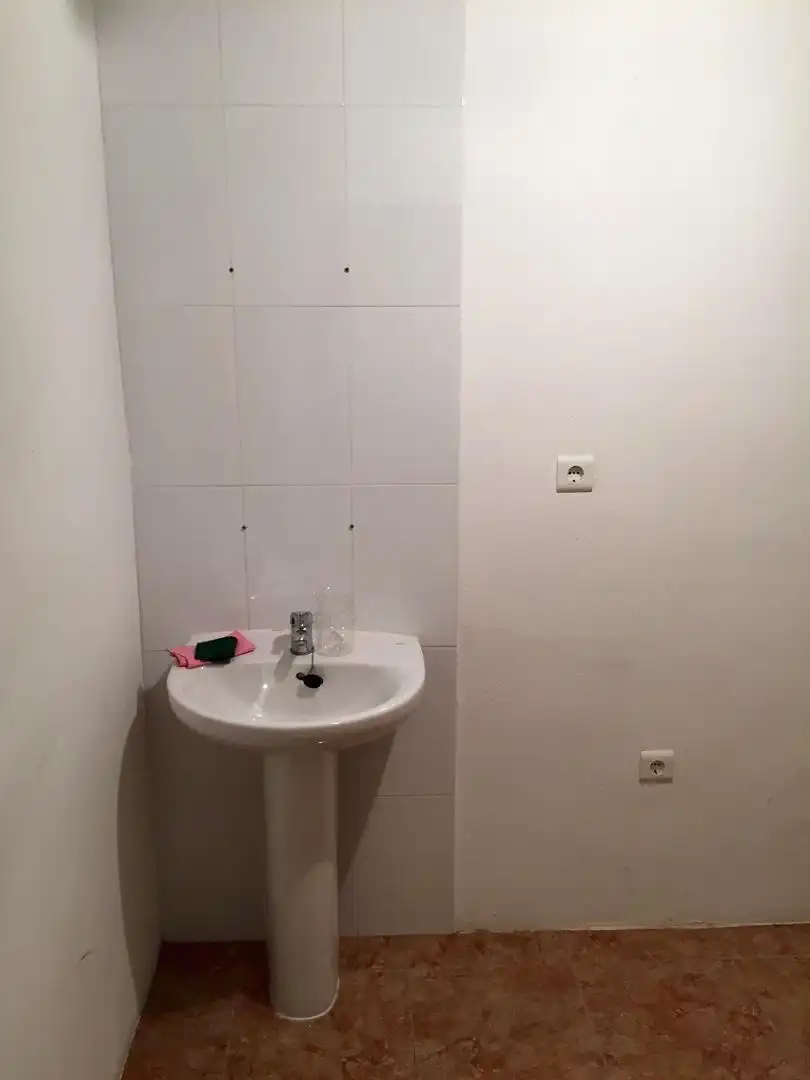 Bathroom of Office for rent in La Puebla de Alfindén
