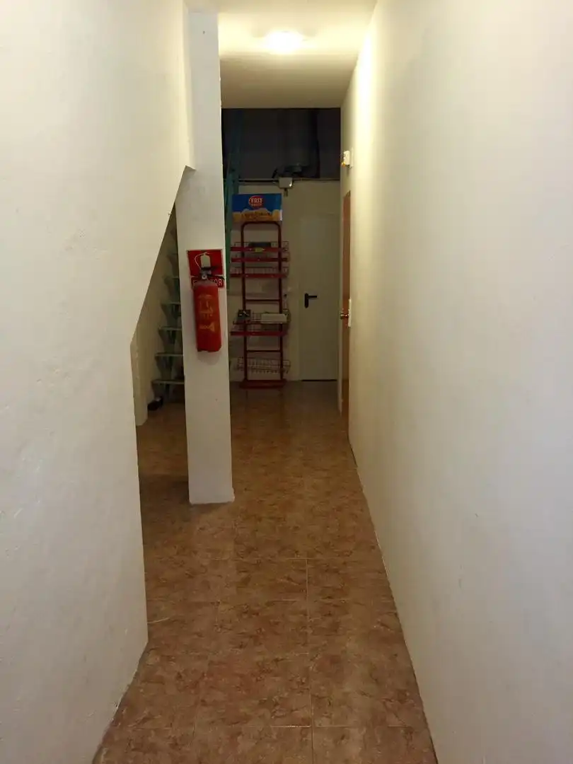 Office for rent in La Puebla de Alfindén