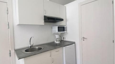 Photo 3 of Flat to rent in Plaza Poniente, 30, Teso de la Feria - Arrabal, Salamanca