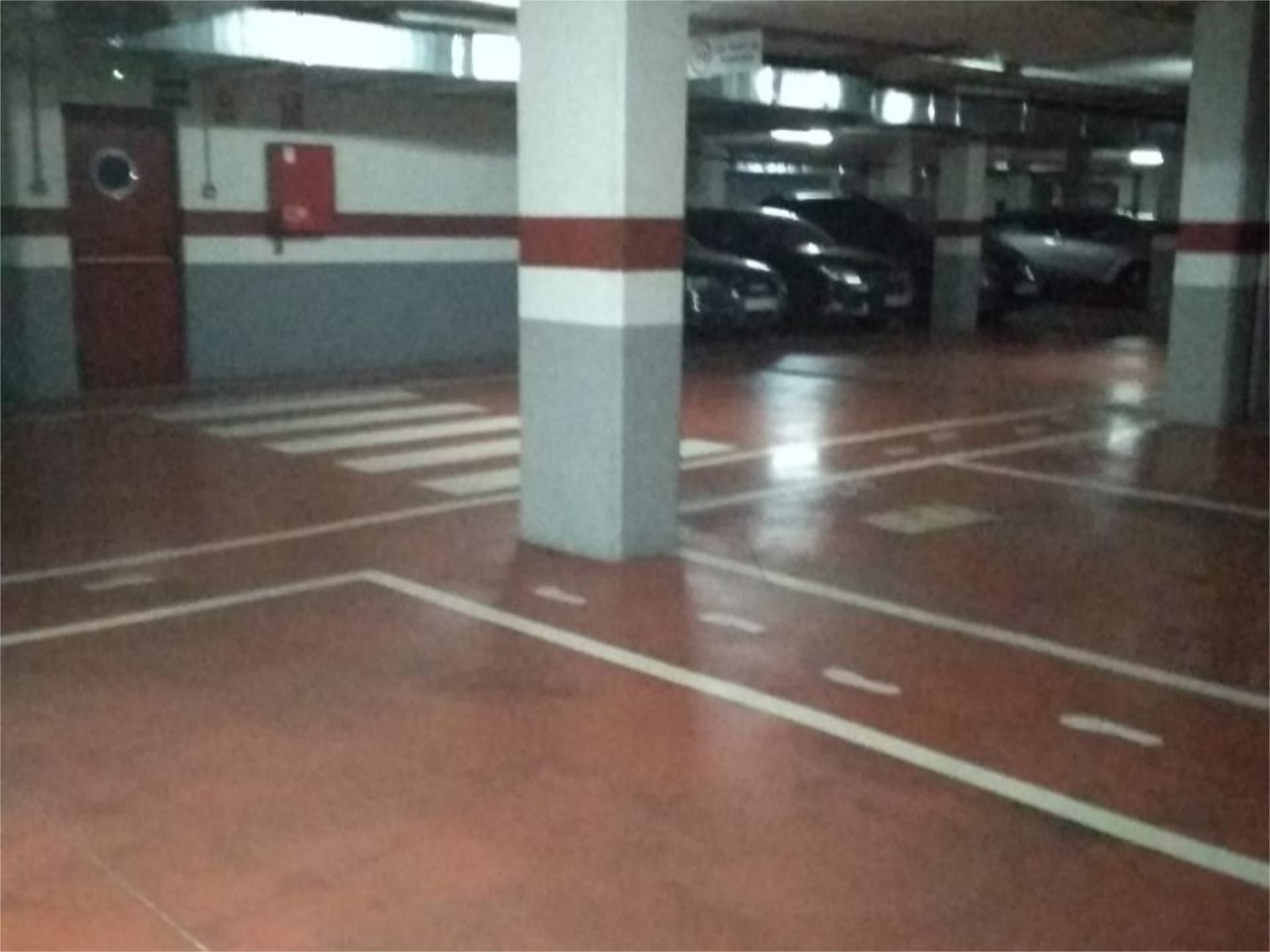 Parking of Garage to rent in Alcalá de Henares