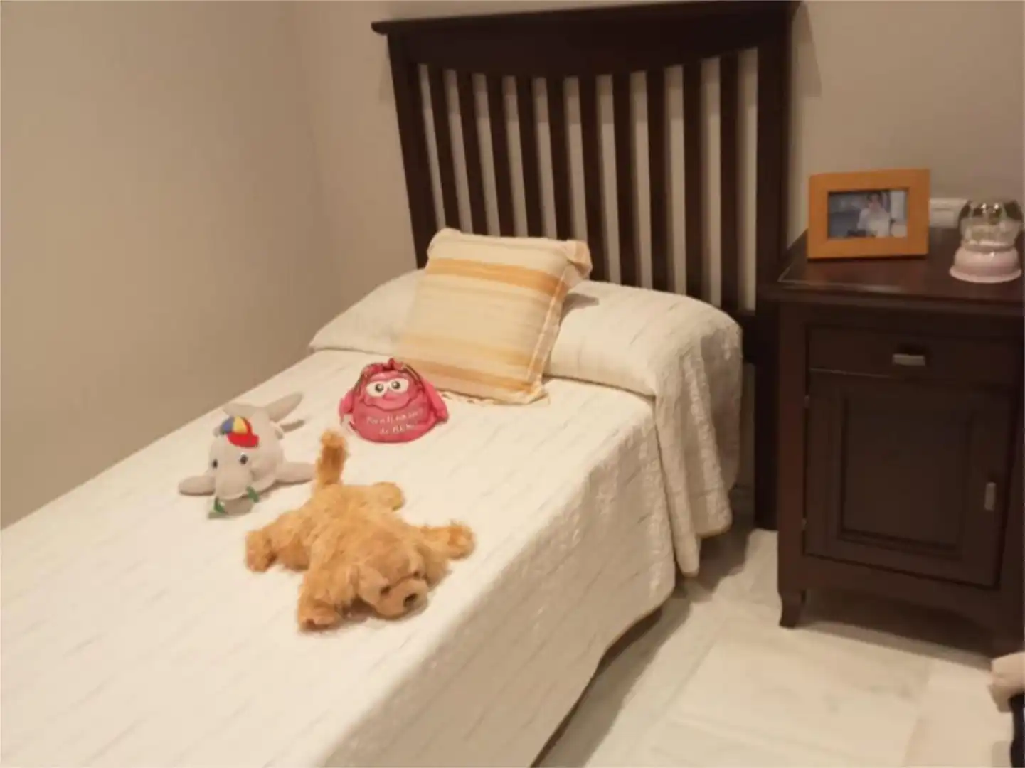 Zimmer in Calle Diego de los Reyes, 97, Castilleja de la Cuesta Schlafzimmer von Wohnung zur untervermieten in Castilleja de la Cuesta mit Klimaanlage, Heizung und Möbliert