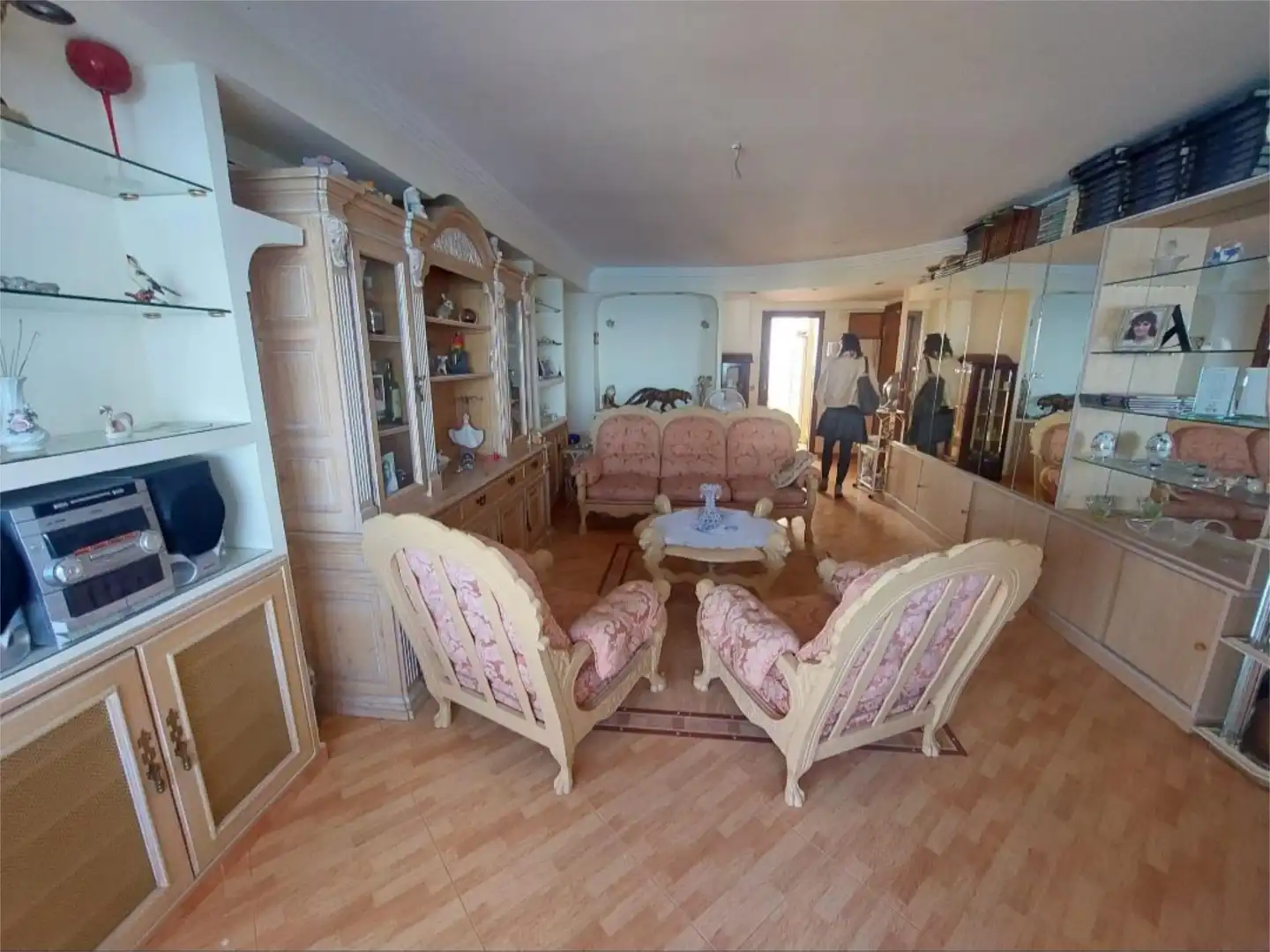 Sala d'estar de Pis de lloguer en Alicante / Alacant amb Jardí privat, Terrassa i Piscina