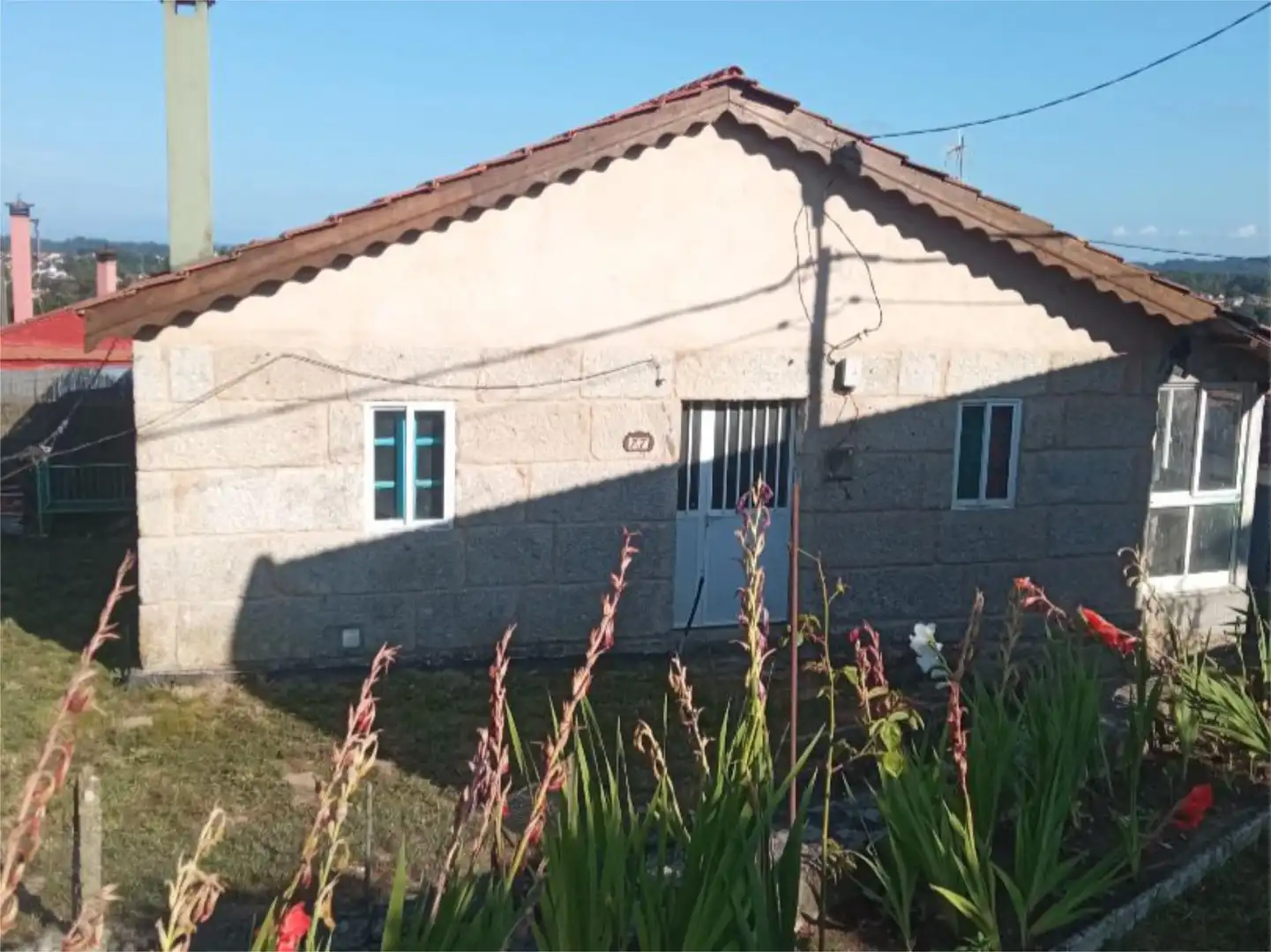 Exterior view of Ground floor for sale in O Carballiño    with Private garden and Balcony