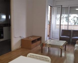 Living room of Flat to share in Terrassa  with Air Conditioner, Terrace and Balcony