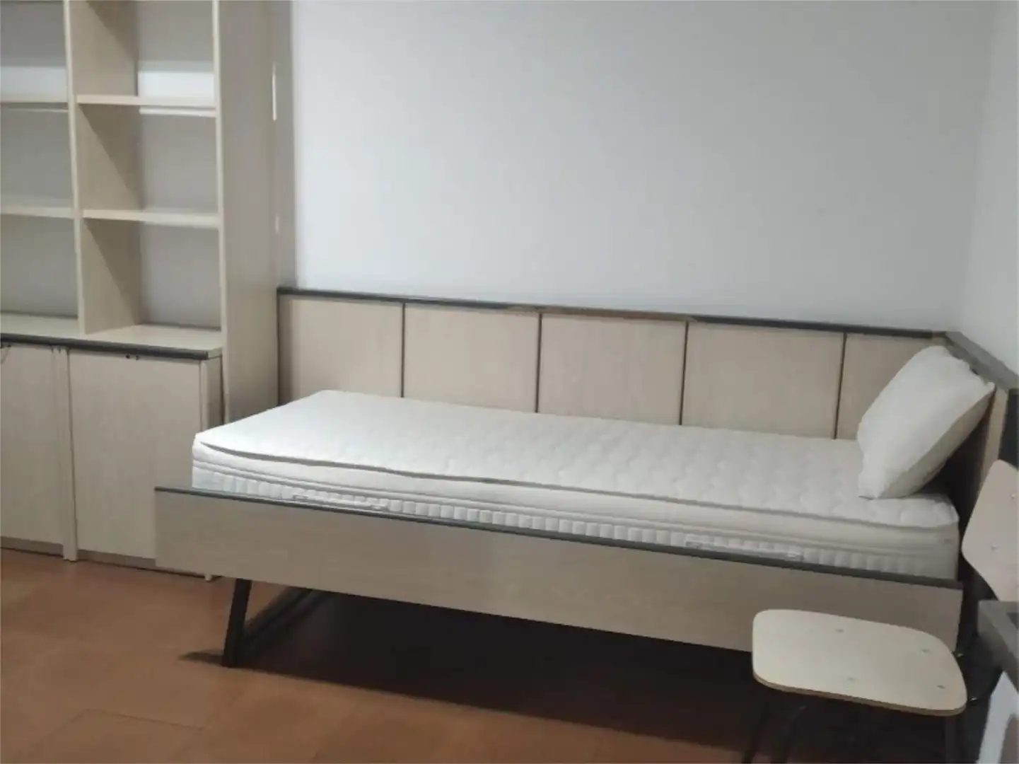 Schlafzimmer von Wohnung zur untervermieten in Terrassa mit Klimaanlage, Heizung und Parkett