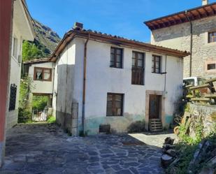 Exterior view of Single-family semi-detached for sale in Cabrales