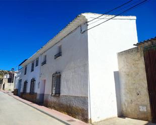 Vista exterior de Casa adosada en venda en Cortes de Baza