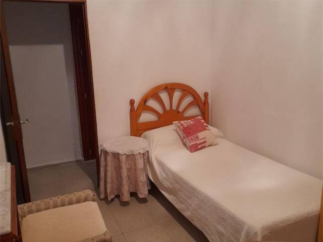 Piso en Alquiler en Calle Pintor el Greco, 4 en Vista Alegre - Parque Cruz Conde