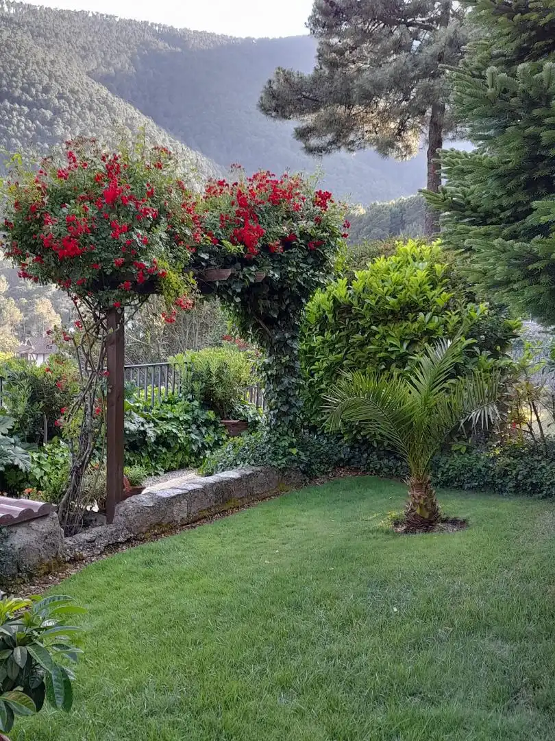 Houses for sale in Carretera Hoyuelo, 12, Guisando Garden of Houses for sale in Guisando with Heating, Private garden and Parquet flooring