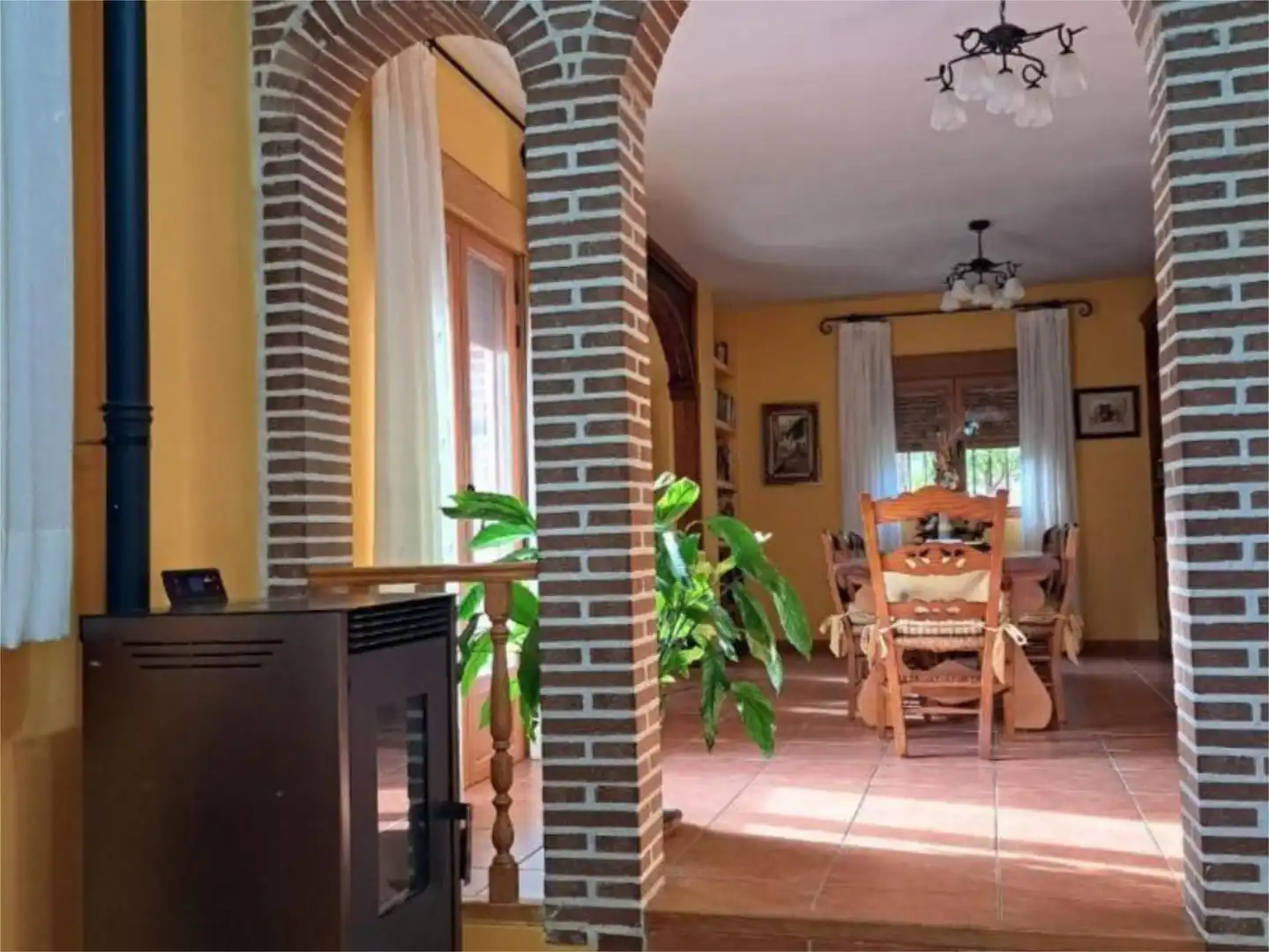 Houses for sale in Carretera Hoyuelo, 12, Guisando Houses for sale in Guisando with Heating, Private garden and Parquet flooring