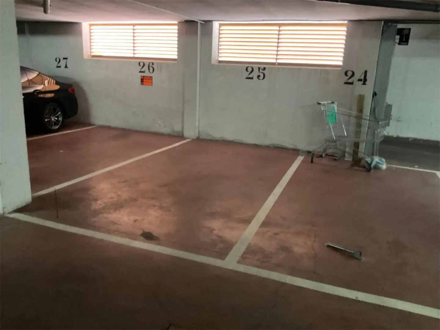 Garatge de lloguer a Calle Miraflores, 27, La Paloma - Asfain Aparcament de Garatge de lloguer en Azuqueca de Henares