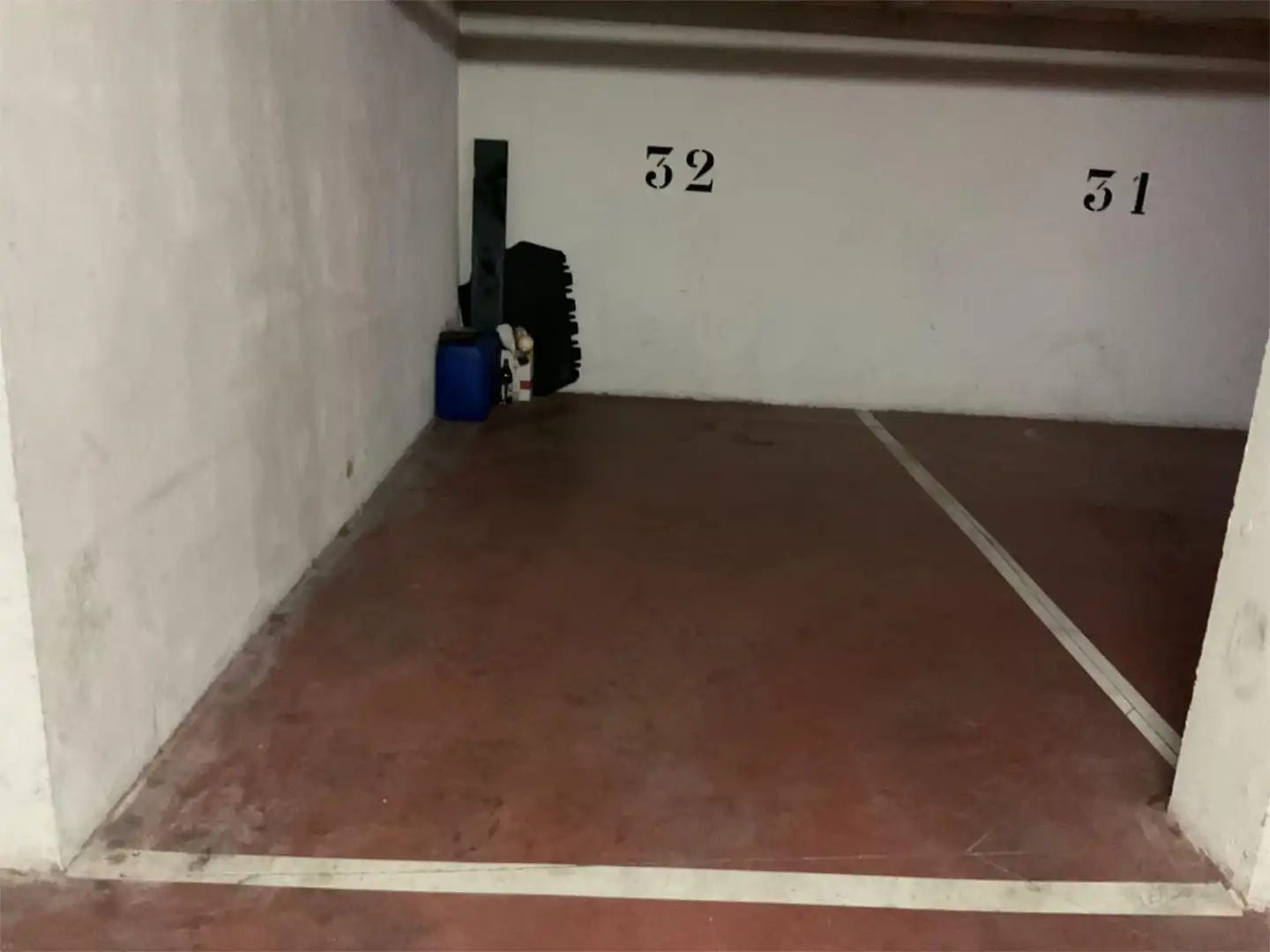 Garatge de lloguer a Calle Miraflores, 27, La Paloma - Asfain Aparcament de Garatge de lloguer en Azuqueca de Henares