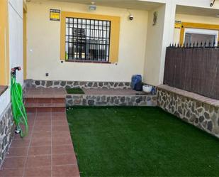 Garden of Single-family semi-detached for sale in Mascaraque  with Air Conditioner, Terrace and Balcony