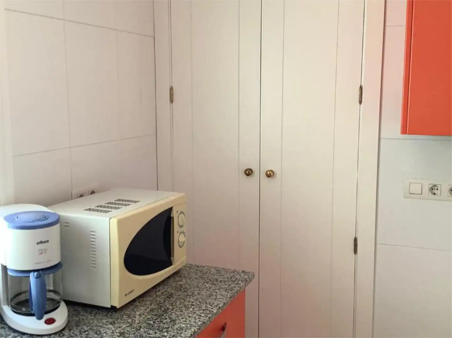 Pis de lloguer a Avenida Periodista Beatriz Cienfuegos, 12, Paseo Marítimo - San José - La Laguna Cuina de Pis de lloguer en Cádiz amb Terrassa, Moblat i Balcó