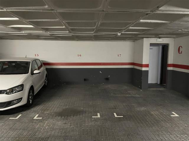 Garaje en Venta en Carrer de Villarroel, 177 en L'Antiga Esquerra de l'Eixample