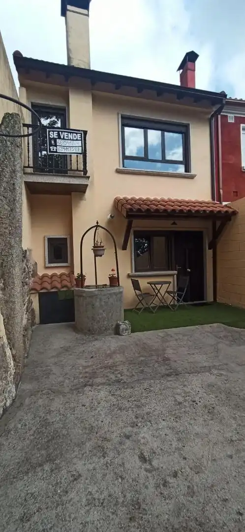 Casa adosada en venta en Lugar Froufe, 52, Baños de Molgas Terraza de Casa adosada en venta en Baños de Molgas con Terraza y Balcón