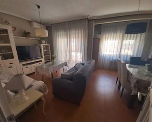 Living room of Flat for sale in  Albacete Capital  with Air Conditioner and Balcony