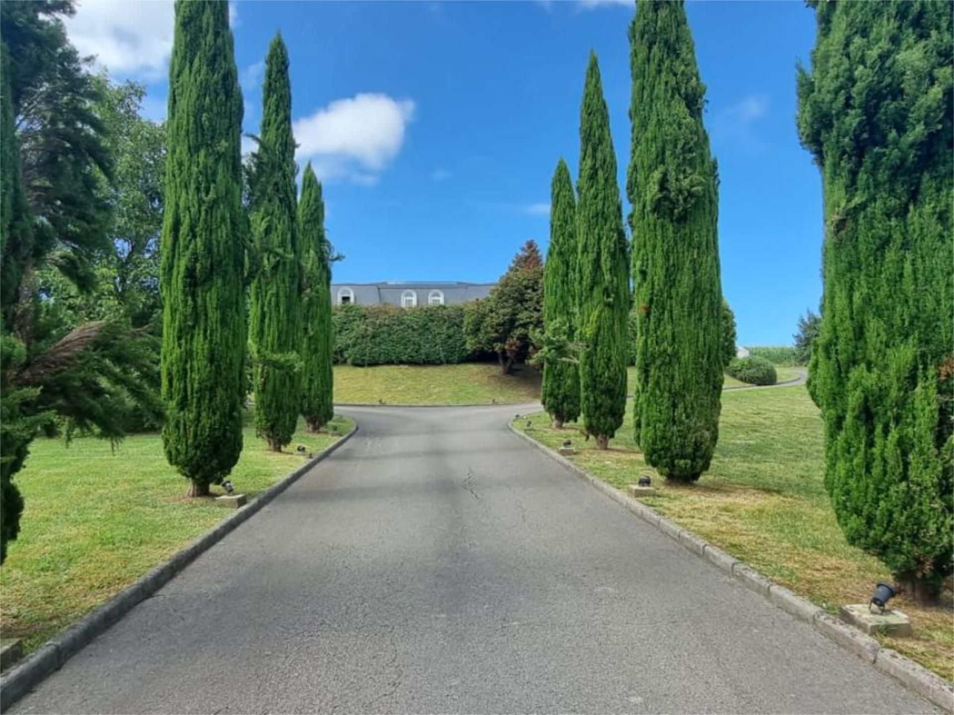 Exterior view of House or chalet for sale in Santillana del Mar  with Swimming Pool