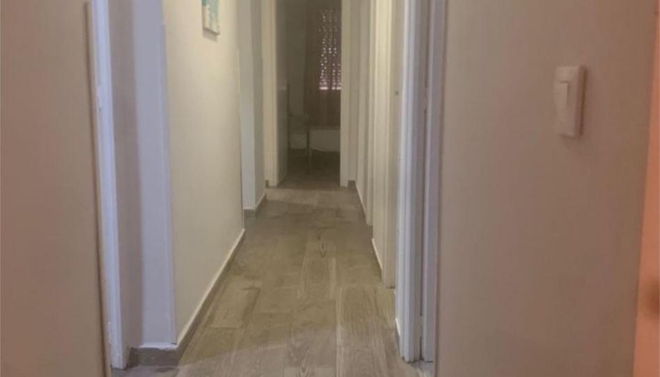 Flat to share in Plaza Los Luceros, 5, Parque Alcosa, Sevilla - image 1 Photo 1 of Flat to share in Plaza Los Luceros, 5, Parque Alcosa, Sevilla