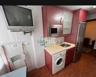 Kitchen of Flat for sale in Castro-Urdiales  with Balcony