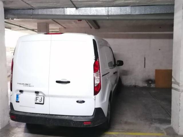 Garaje en Venta en Carrer Mare de Déu de la Victòria, 22 en Can Capes