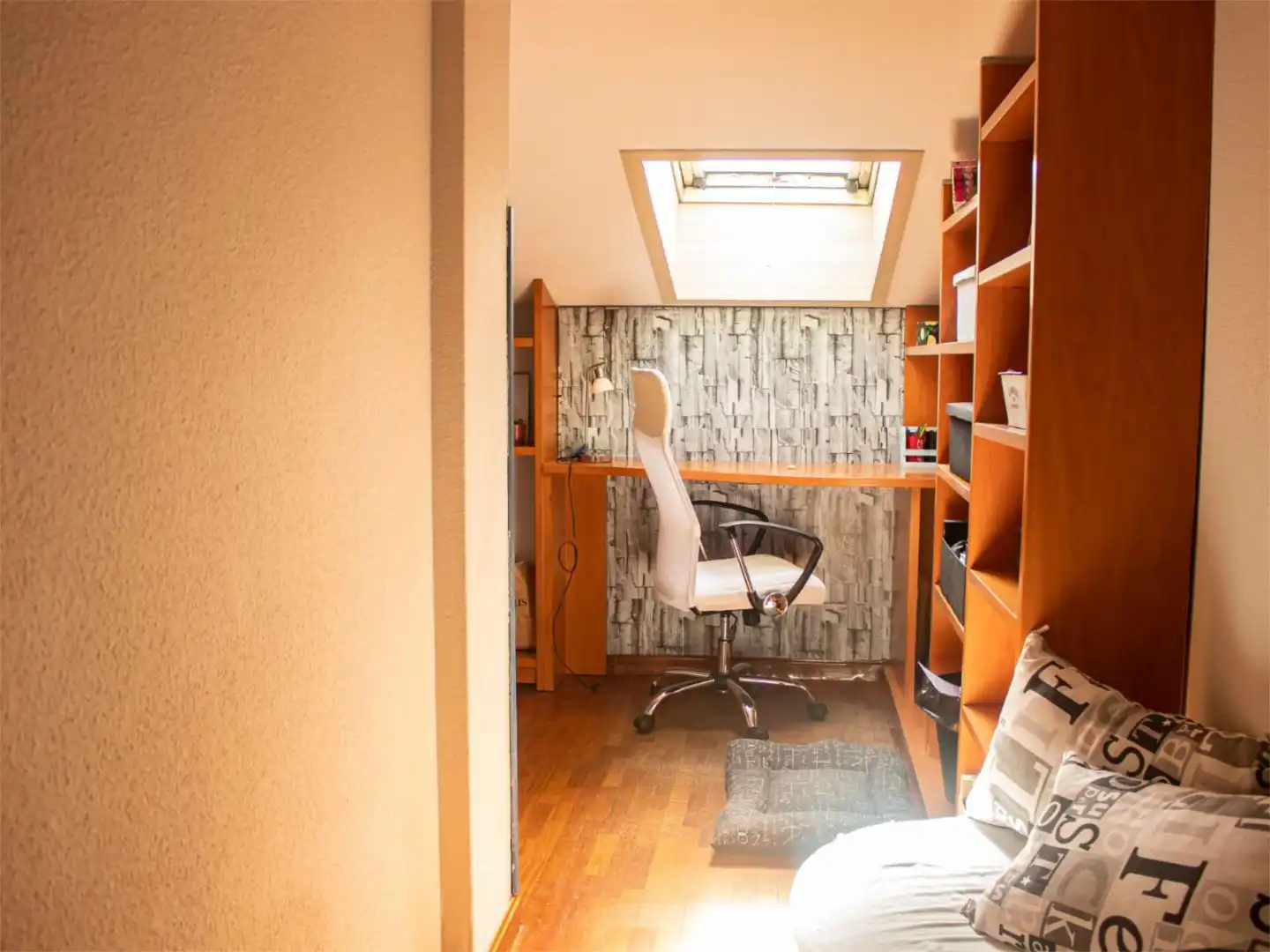 Schlafzimmer von Maisonette zum Verkauf in Cáceres Capital mit Klimaanlage, Terrasse und Balkon