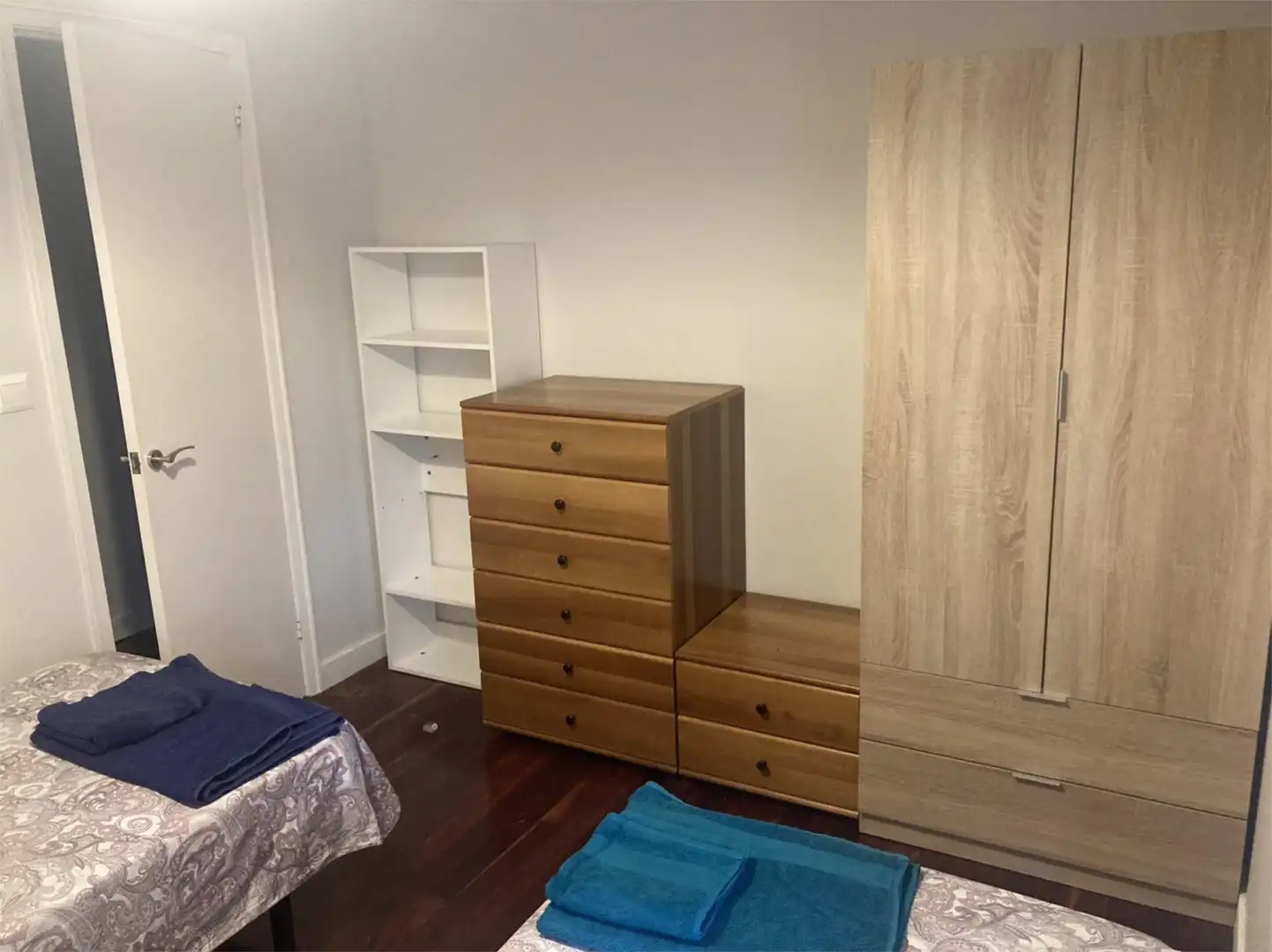 Wohnung zur Miete in Avenida de Cantabria, 22, La Pereda Wohnung zur Miete in Avenida de Cantabria, 22, La Pereda