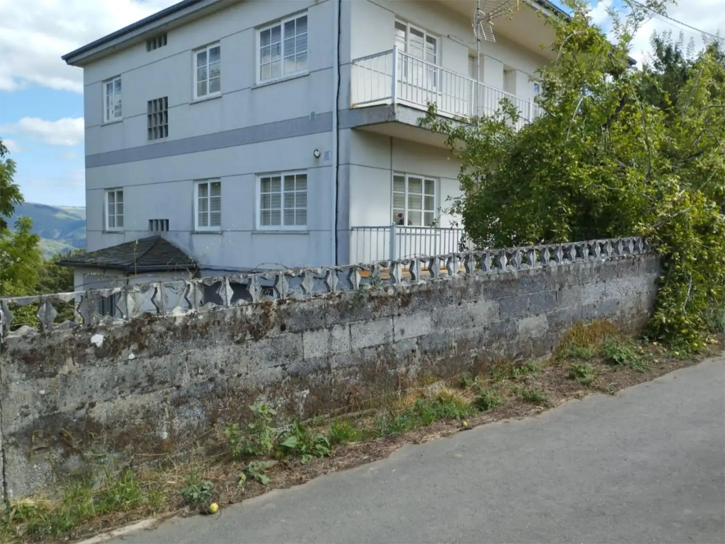 Haus oder Chalet zum Verkauf in Avenida Madrid, 53, Becerreá Außenansicht von Haus oder Chalet zum Verkauf in Becerreá mit Heizung, Privatgarten und Terrasse