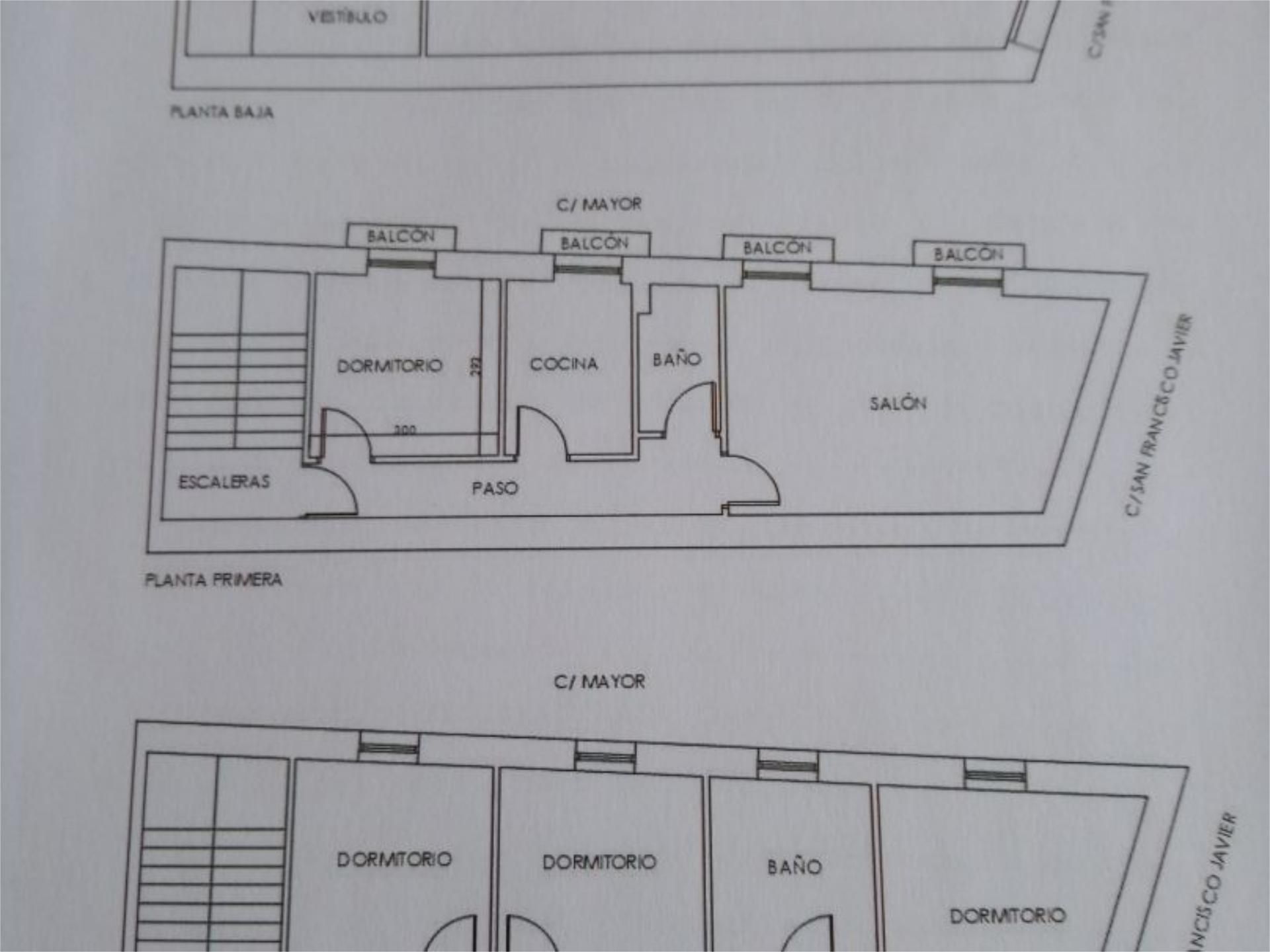 Casa adosada en venta en Artajona con Calefacción, Parquet y Balcón