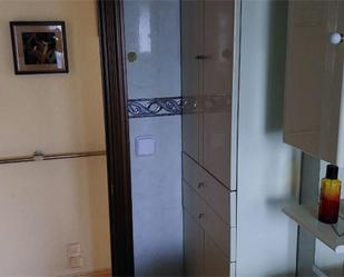 Bathroom of Flat for sale in  Madrid Capital