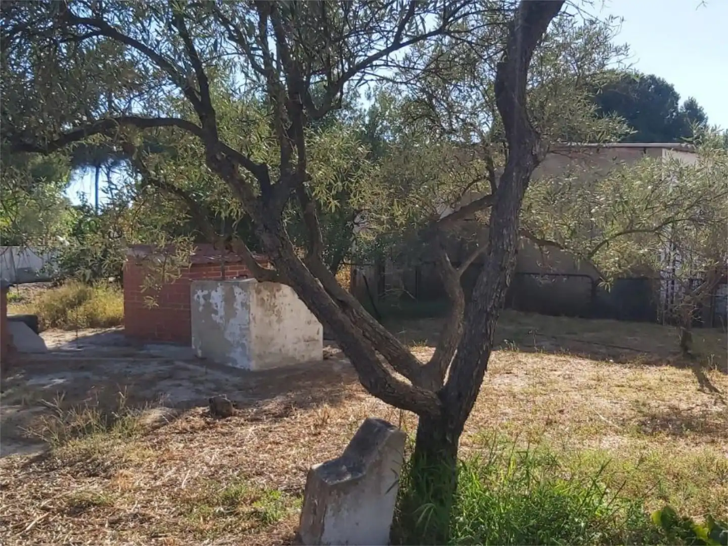 Land for sale in Bonares  with Air Conditioner, Heating and Storage room