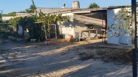 Foto 2 de Terreno en venta en Bonares, Huelva