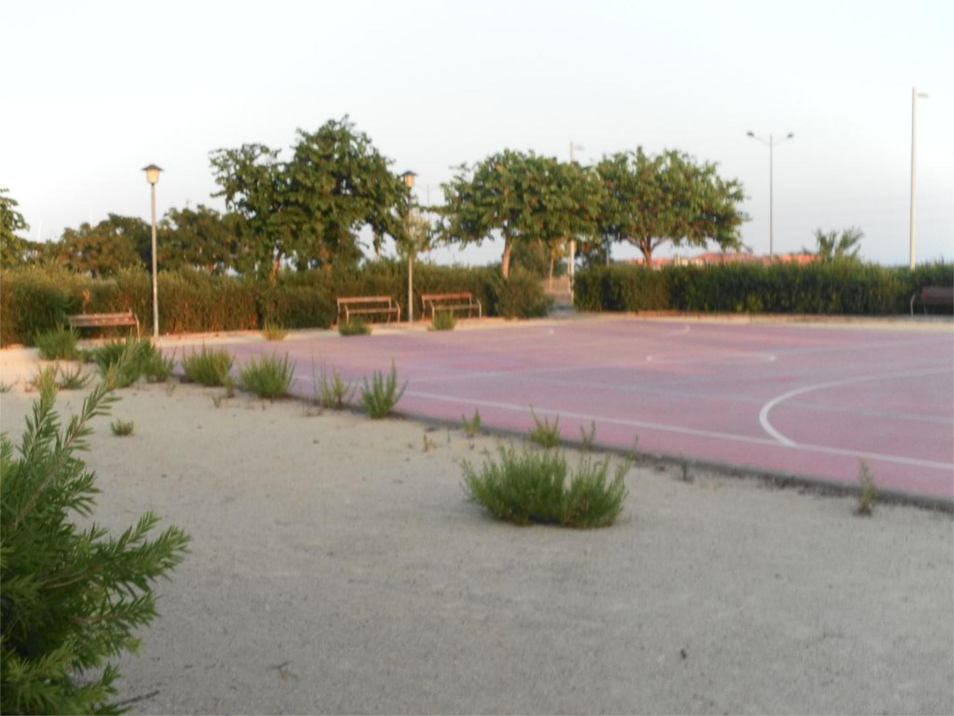 Parking of Land for sale in Silla