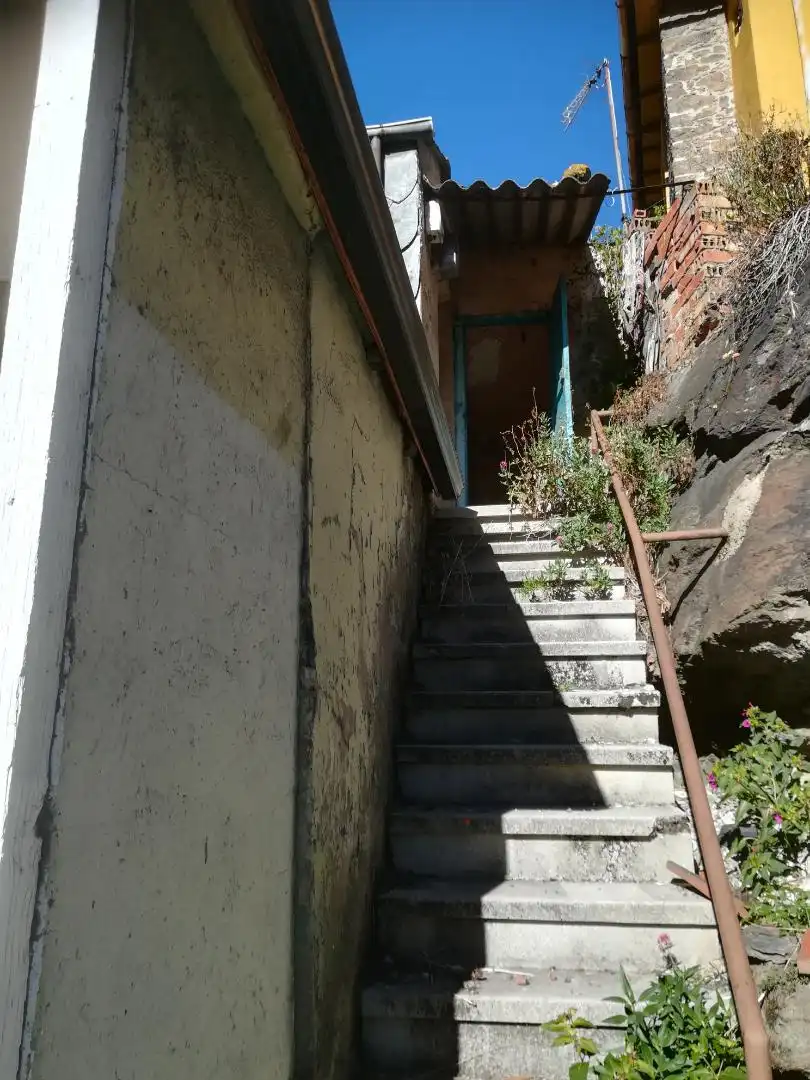 Casa adosada en venta en Avenida Santa Bárbara, 68, Torre del Bierzo Vista exterior de Casa adosada en venta en Torre del Bierzo