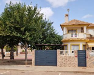 Vista exterior de Casa o xalet en venda en Cartagena amb Aire condicionat, Terrassa i Piscina